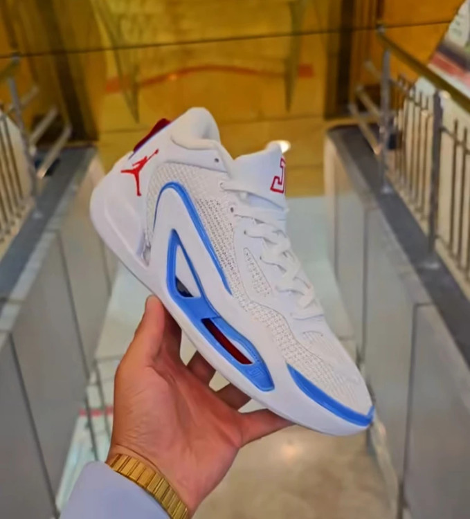 کتونی نایک ایر جردن تیتوم ۱ PF مسترکوالیتی /سایز 40 الی 45/ Nike Air Jordan Tatum 1 PF / فروش عمده و تک