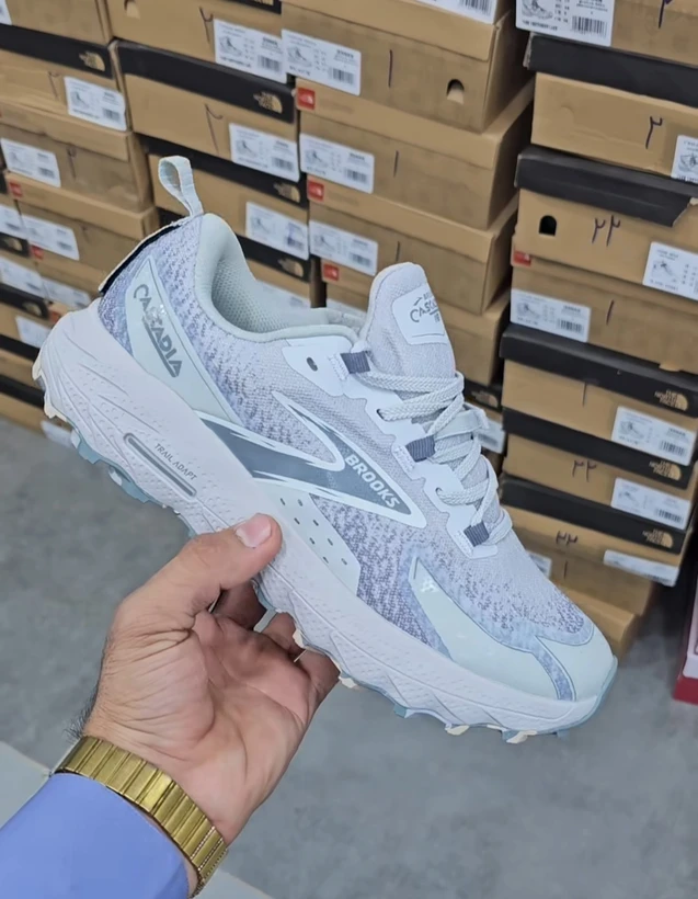 کتونی بروکس کاسکادیا 18 مسترکوالیتی / Brooks Cascadia 18 / سایز 40 تا 45 / فروش عمده و تک