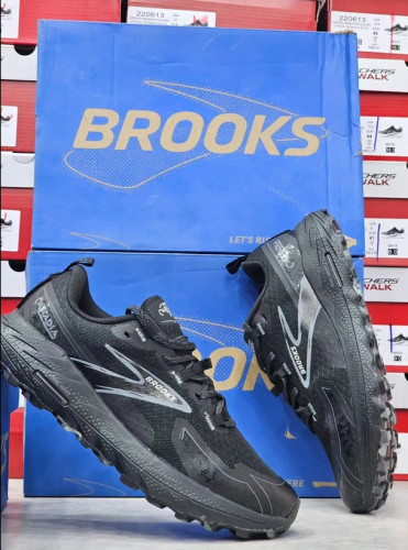 کتونی بروکس کاسکادیا 18 مسترکوالیتی / Brooks Cascadia 18 / سایز 40 تا 45 / فروش عمده و تک