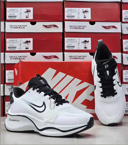 کتونی نایک زوم مسترکوالیتی / سایز 37 الی 40 / Nike Zoomx / فروش عمده و تک