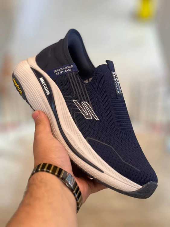 کتونی اسکیچرز مسترکوالیتی و طبی /سایز 40 الی 45/Skechers Go Walk Max Cushioning/ فروش عمده و تک