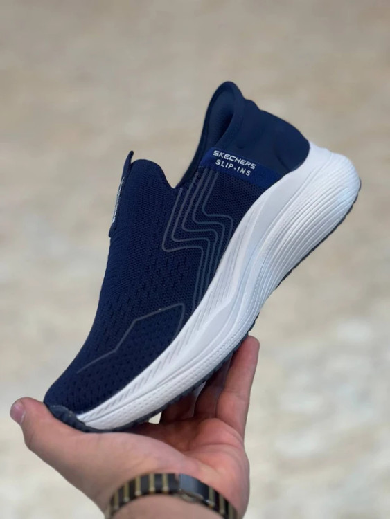 کتونی اسکیچرز مسترکوالیتی و طبی /سایز 40 الی 45/Skechers Go Walk Max Cushioning/ فروش عمده و تک