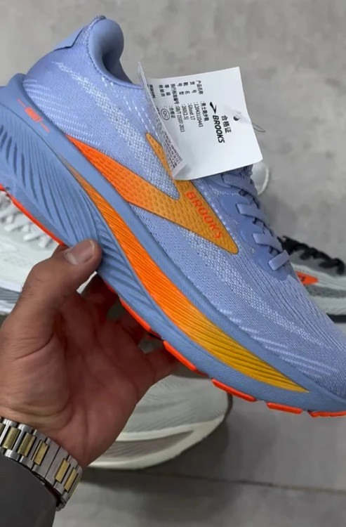 کتونی بروکس گاست 17 مسترکوالیتی /Brooks Ghost 17/سایز 40 الی 45/فروش عمده و تک