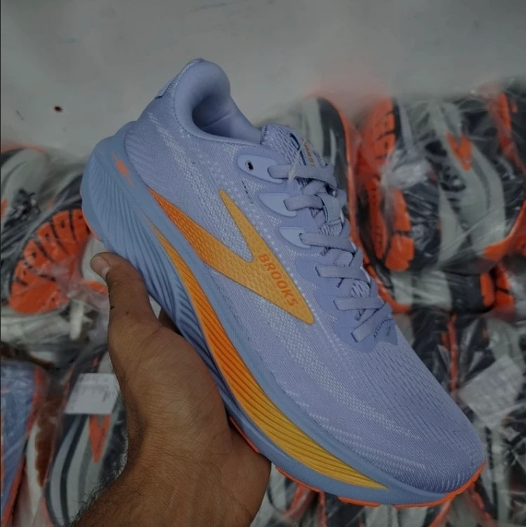کتونی بروکس گاست 17 مسترکوالیتی /Brooks Ghost 17/سایز 40 الی 45/فروش عمده و تک