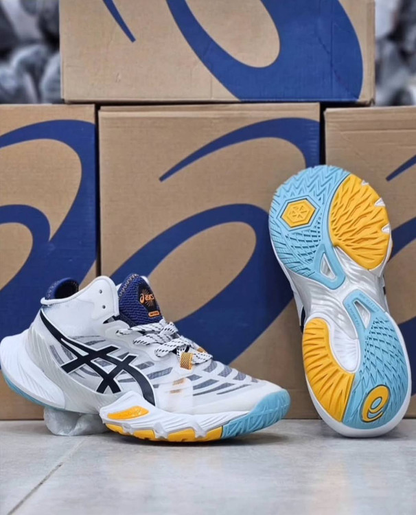 کتونی اسیکس متارایز مسترکوالیتی / مناسب ورزش های سالنی والیبال، هندبال، بسکتبال و.../سایز 40 الی 45/Asics Metarise/ فروش عمده و تک