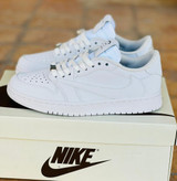 کتونی نایک ایر جردن 1 تراویس اسکات /سایز 40 الی 45/Air jordan 1 High Travis Scot