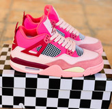 کتونی نایک ایر جردن 4 مسترکوالیتی /سایز 37 الی 40/Nike Air jordan 4/ فروش عمده و تک