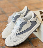 کتونی نایک ایر جردن 1 تراویس اسکات مسترکوالیتی /سایز 40 الی 45/Air jordan 1 High Travis Scot/فروش عمده و تک