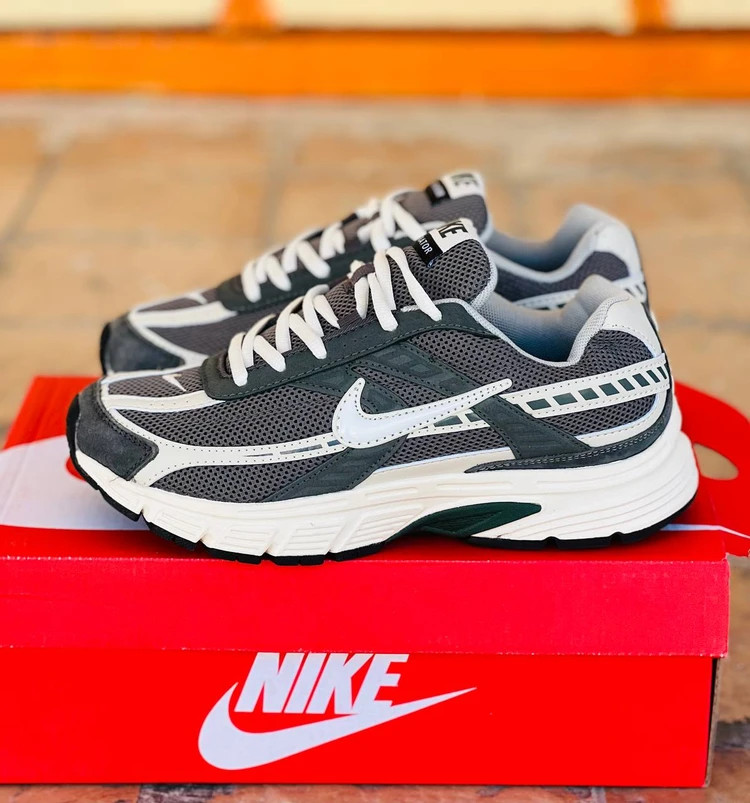 کتونی نایک Initiator مسترکوالیتی /سایز 40 الی 45/ Nike Initiator/ فروش عمده و تک