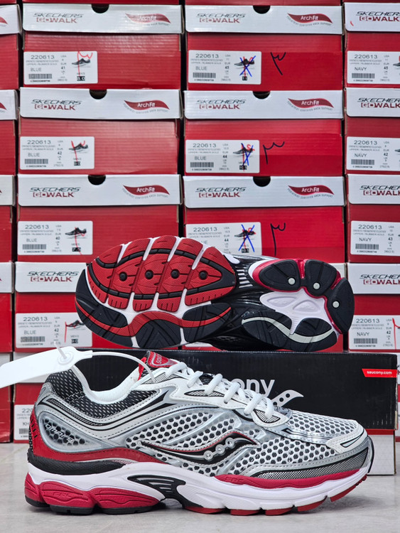 کتونی ساکونی تور درشت مسترکوالیتی /سایز 40 الی 45/Saucony ProGrid Omni 9/ فروش عمده و تک