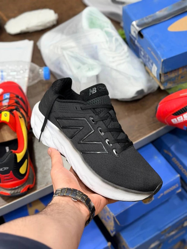 کتونی نیوبالانس فرش فوم مسترکوالیتی /New Balance Fresh Foam/سایز 40 الی 45/فروش عمده و تک