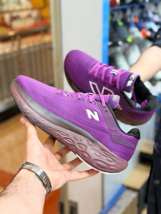 کتونی نیوبالانس فرش فوم مسترکوالیتی /New Balance Fresh Foam/سایز 40 الی 45/فروش عمده و تک