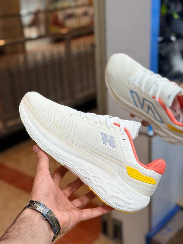 کتونی نیوبالانس فرش فوم مسترکوالیتی /New Balance Fresh Foam/سایز 40 الی 45/فروش عمده و تک