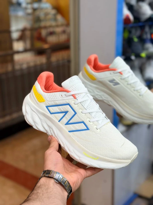 کتونی نیوبالانس فرش فوم مسترکوالیتی /New Balance Fresh Foam/سایز 40 الی 45/فروش عمده و تک