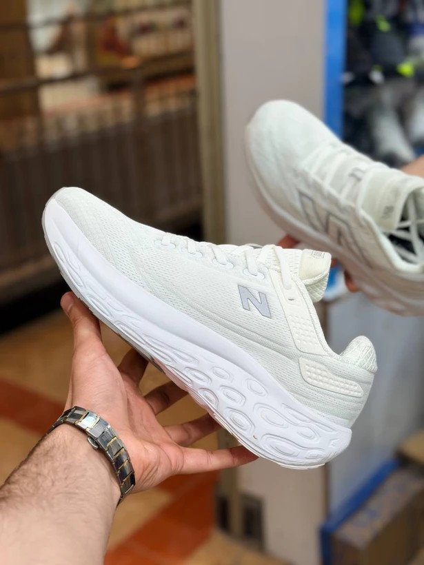 کتونی نیوبالانس فرش فوم مسترکوالیتی /New Balance Fresh Foam/سایز 40 الی 45/فروش عمده و تک