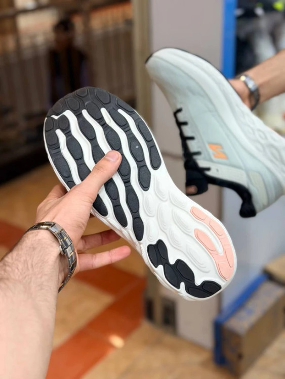 کتونی نیوبالانس فرش فوم مسترکوالیتی /New Balance Fresh Foam/سایز 40 الی 45/فروش عمده و تک