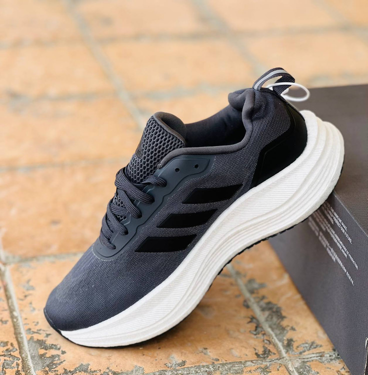 کتونی ادیداس اولترا بوست مسترکوالیتی /Adidas Ultraboost All Terrain/سایز 40 الی 45/ فروش عمده و تک