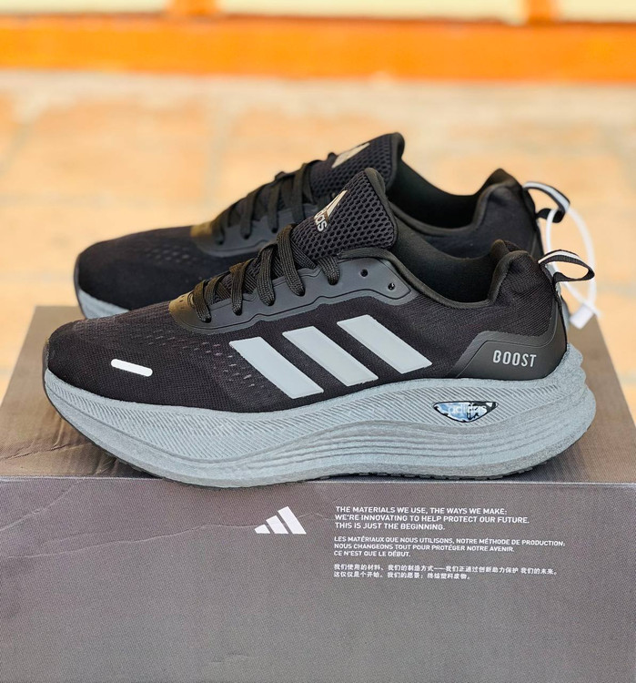 کتونی ادیداس اولترا بوست مسترکوالیتی /Adidas Ultraboost All Terrain/سایز 40 الی 45/ فروش عمده و تک