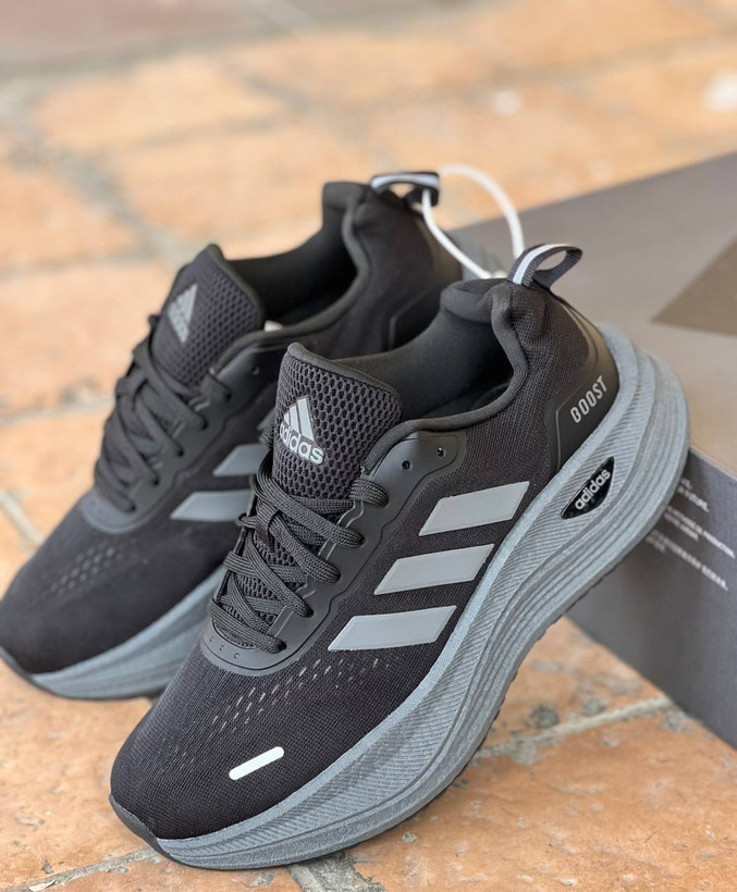 کتونی ادیداس اولترا بوست مسترکوالیتی /Adidas Ultraboost All Terrain/سایز 40 الی 45/ فروش عمده و تک