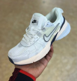 کتونی نایک وی تو کی مسترکوالیتی / سایز 37 الی 40 / Nike V2k Run / فروش عمده و تک
