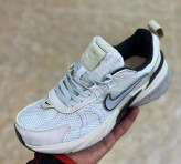 کتونی نایک وی تو کی مسترکوالیتی / سایز 37 الی 40 / Nike V2k Run / فروش عمده و تک