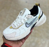 کتونی نایک وی تو کی مسترکوالیتی / سایز 37 الی 40 / Nike V2k Run / فروش عمده و تک