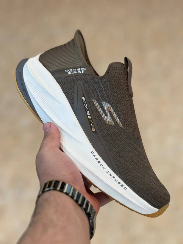 کتونی اسکیچرز مسترکوالیتی/سایز ۴۰ تا ۴۵/Skechers Slip Ins / فروش عمده و تک