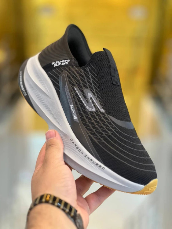 کتونی اسکیچرز مسترکوالیتی/سایز ۴۰ تا ۴۵/Skechers Slip Ins / فروش عمده و تک