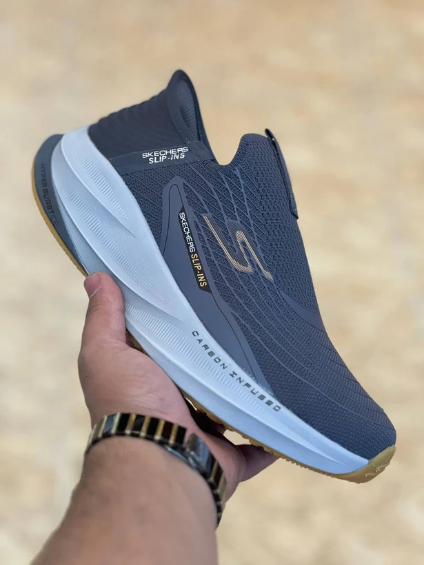 کتونی اسکیچرز مسترکوالیتی/سایز ۴۰ تا ۴۵/Skechers Slip Ins / فروش عمده و تک