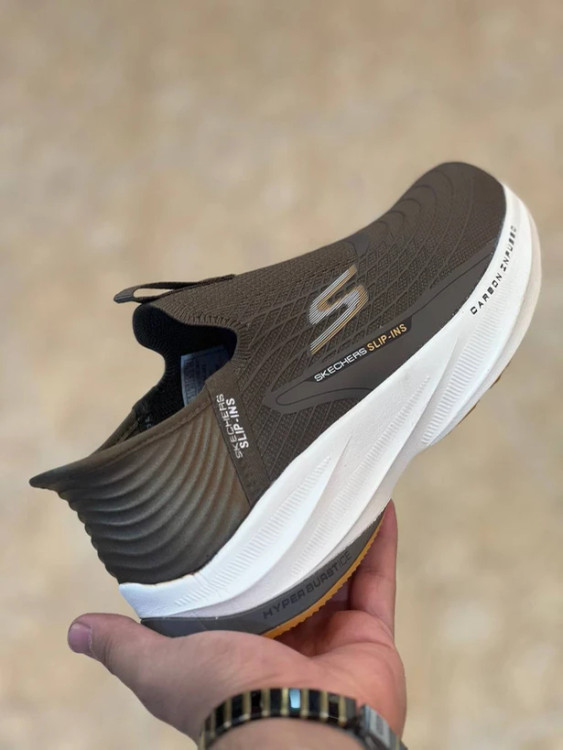 کتونی اسکیچرز مسترکوالیتی/سایز ۴۰ تا ۴۵/Skechers Slip Ins / فروش عمده و تک