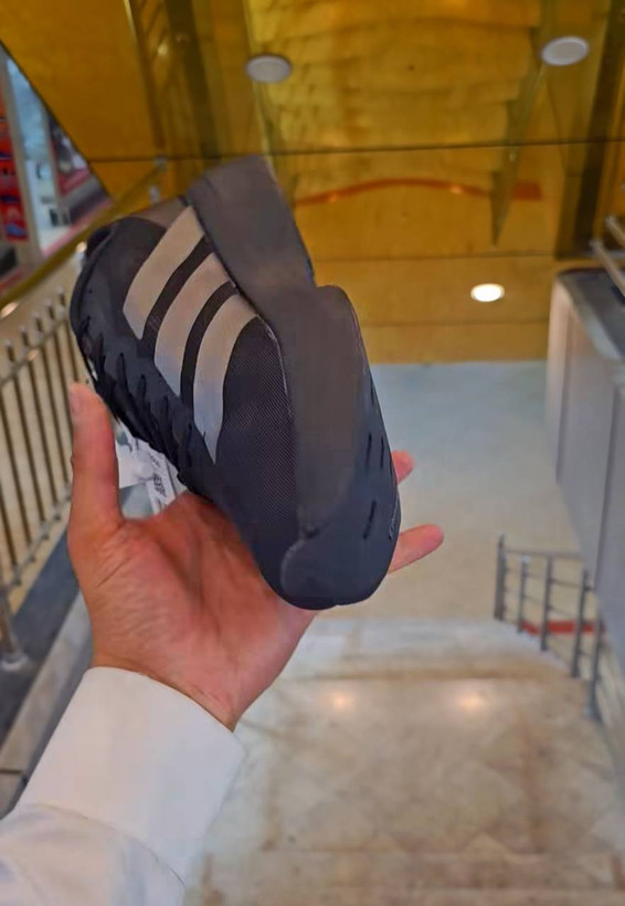 کتونی آدیداس آدی زیرو/سایز 40 الی 45/Adidas Adizero/ فروش عمده و تک