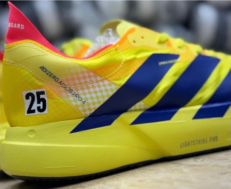 کتونی آدیداس آدی زیرو/سایز 40 الی 45/Adidas Adizero/ فروش عمده و تک