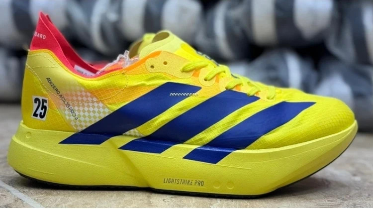 کتونی آدیداس آدی زیرو/سایز 40 الی 45/Adidas Adizero/ فروش عمده و تک