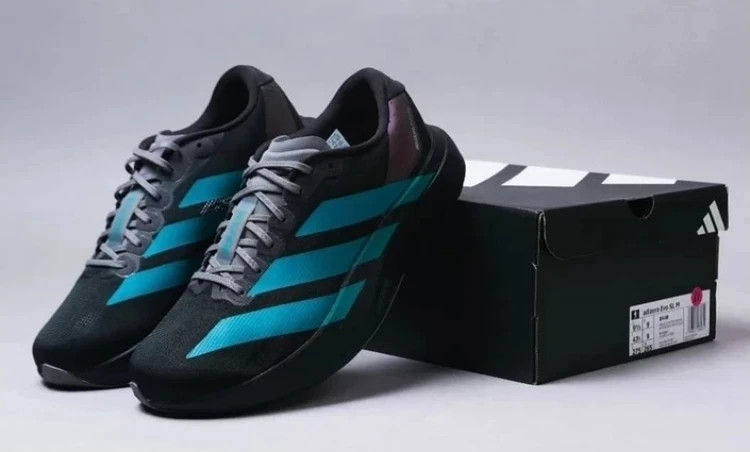 کتونی آدیداس آدی زیرو/سایز 40 الی 45/Adidas Adizero/ فروش عمده و تک