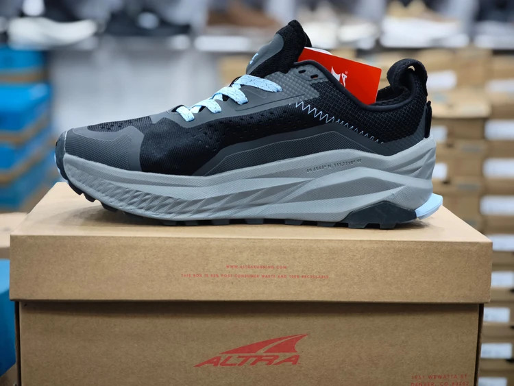 کتونی آلترا المپیوس 6 مسترکوالیتی /سایز 40 الی 45/Altra Olympus 6/ فروش عمده و تک