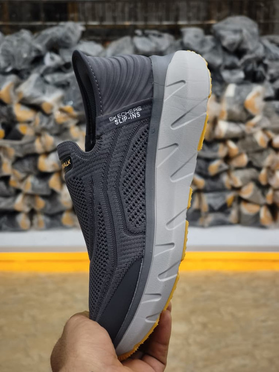 کتونی اسکیچرز بدون بند مسترکوالیتی /سایز 40 تا 45/Skechers Max Cushioning/فروش عمده و تک