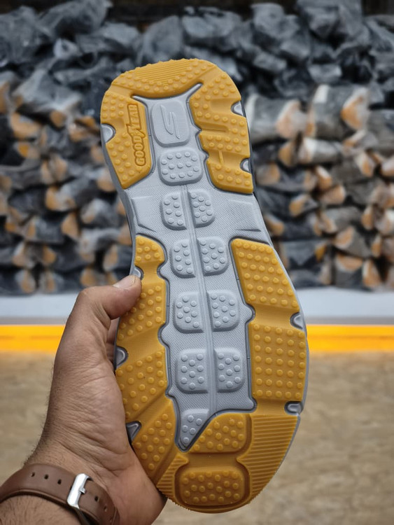 کتونی اسکیچرز بدون بند مسترکوالیتی /سایز 40 تا 45/Skechers Max Cushioning/فروش عمده و تک