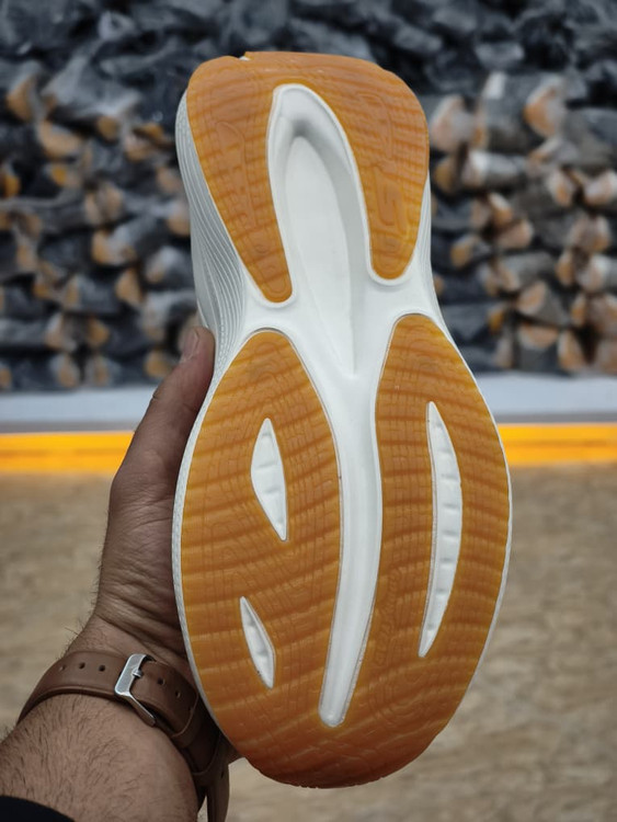 کتونی اسکیچرز بدون بند مسترکوالیتی /سایز 40 تا 45/Skechers Max Cushioning/فروش عمده و تک