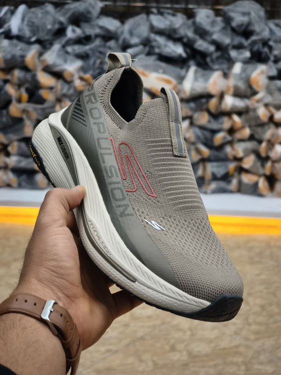 کتونی اسکیچرز بدون بند مسترکوالیتی /سایز 40 تا 45/Skechers Max Cushioning/فروش عمده و تک