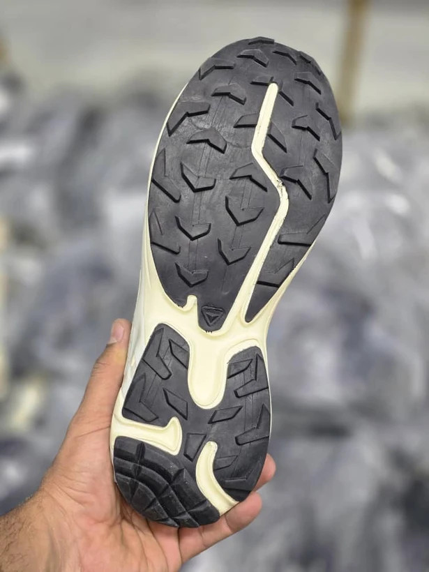 کتونی سالامون XT-6 مسترکوالیتی/سایز 40 الی 45/Salomon XT-6/فروش عمده و تک