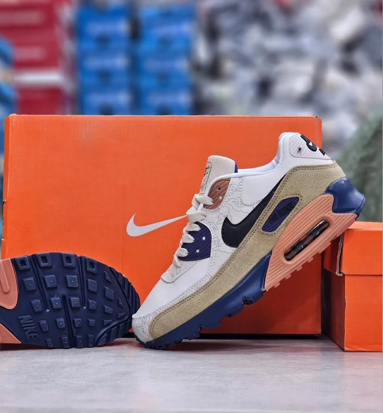 کتونی نایک ایرمکس 90 مسترکوالیتی / سایز 40 الی 45 /Nike Air Max 90 / فروش عمده و تک