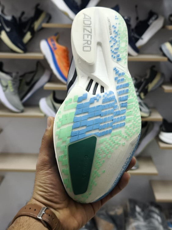 کتونی آدیداس آدی زیرو ادیوس پرو 4 مسترکوالیتی/سایز 40 الی 45/Adidas Adizero Adios Pro 4/ فروش عمده و تک