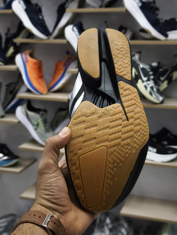 کتونی آدیداس آدی زیرو ادیوس پرو 4 مسترکوالیتی/سایز 40 الی 45/Adidas Adizero Adios Pro 4/ فروش عمده و تک