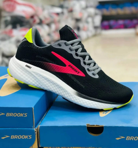 کتونی بروکس گاست 17 مسترکوالیتی /Brooks Ghost 17/سایز 36 الی 39/فروش عمده و تک