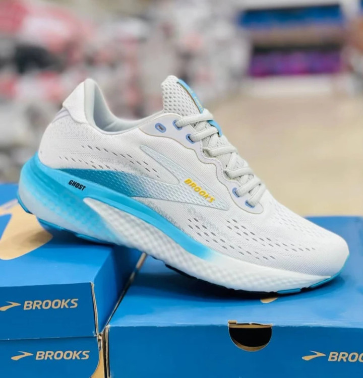 کتونی بروکس گاست 17 مسترکوالیتی /Brooks Ghost 17/سایز 36 الی 39/فروش عمده و تک