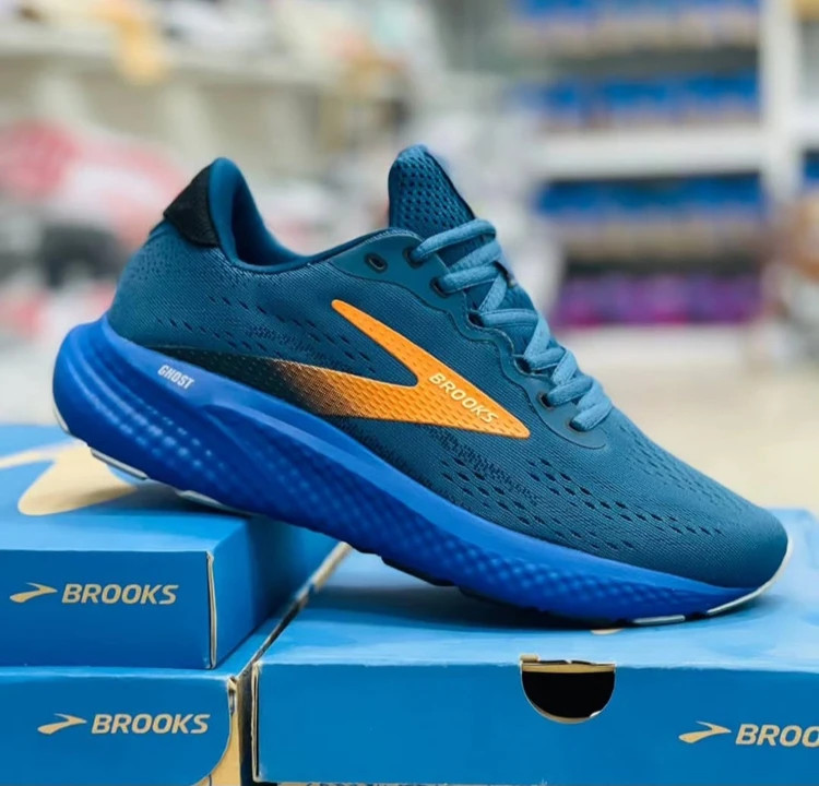 کتونی بروکس گاست 17 مسترکوالیتی /Brooks Ghost 17/سایز 40 الی 45/فروش عمده و تک