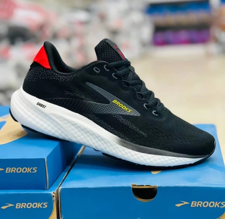 کتونی بروکس گاست 17 مسترکوالیتی /Brooks Ghost 17/سایز 40 الی 45/فروش عمده و تک