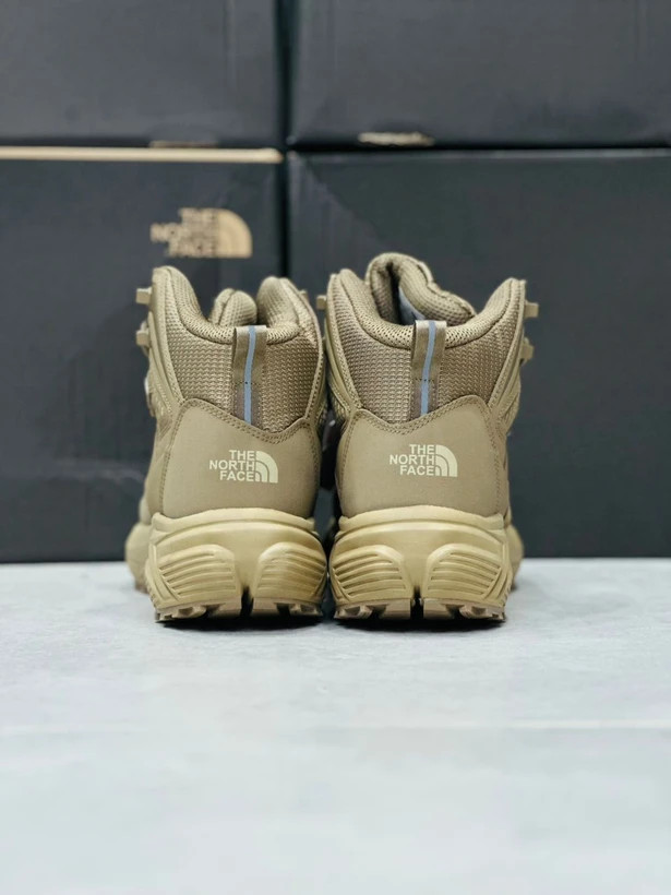 بوت نورث فیس مسترکوالیتی/زیره ویبرام و ضدآب/سایز 40 الی 45/The North Face Boot/ فروش عمده و تک