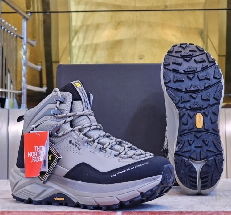 بوت نورث فیس مسترکوالیتی/زیره ویبرام و ضدآب/سایز 40 الی 45/The North Face Boot/ فروش عمده و تک