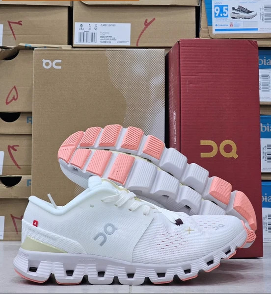 کتونی آن رانینگ کیوسی کلود ایکس 4 مسترکوالیتی/On Running QC Cloud X 4/سایز 40 الی 45/فروش عمده و تک